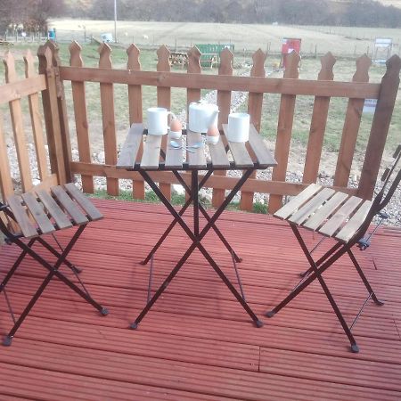 Hotel Wee Hoose Glamping 3 Kinbrace Esterno foto